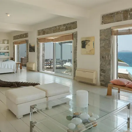Coventina - Med Villa Agios Ioannis Diakoftis